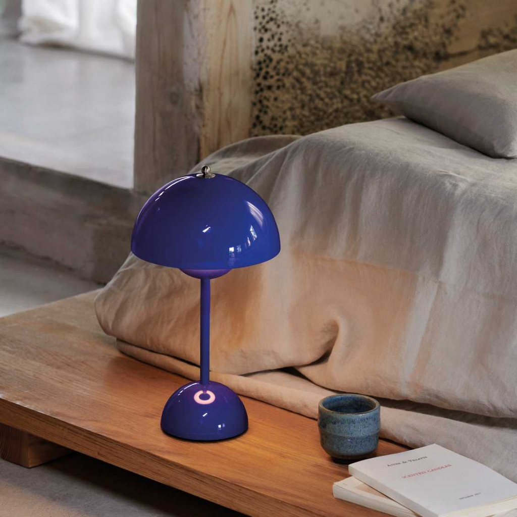 Aurora-Inspirierte LED-Schreibtischlampe mit USB-C - Energieeffiziente, Warme Beleuchtung für Schreibtische und Kleine Räume-3
